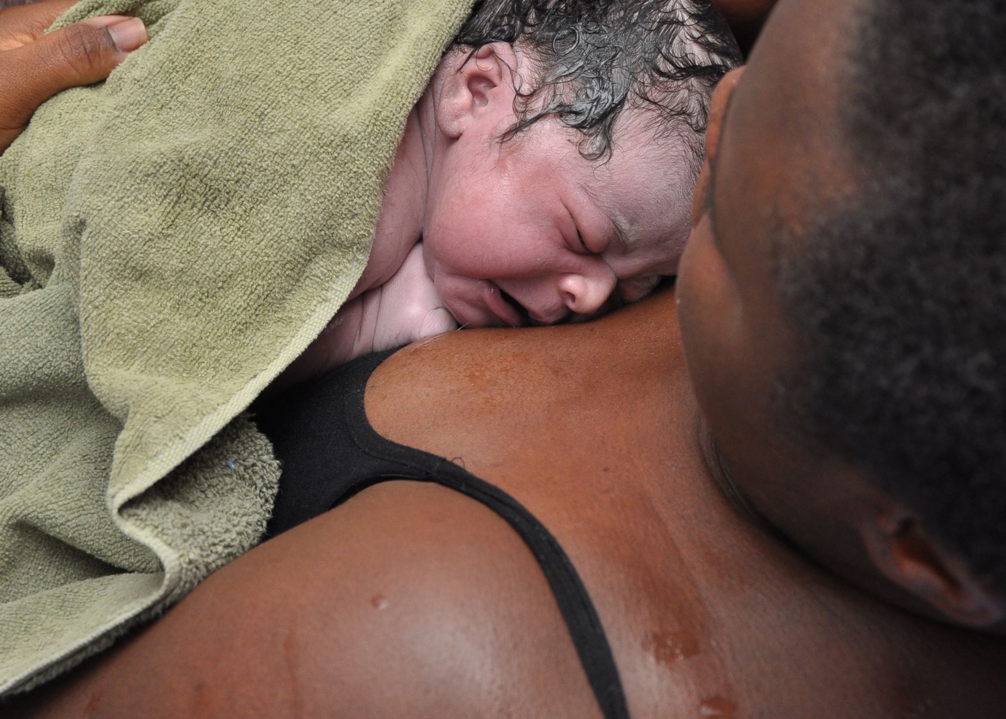 mother giving birth at a birthing center in Fort Mill SC